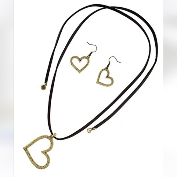 Lucky You Long Faux Leather Necklace & Earring Set - Picture 9 of 9